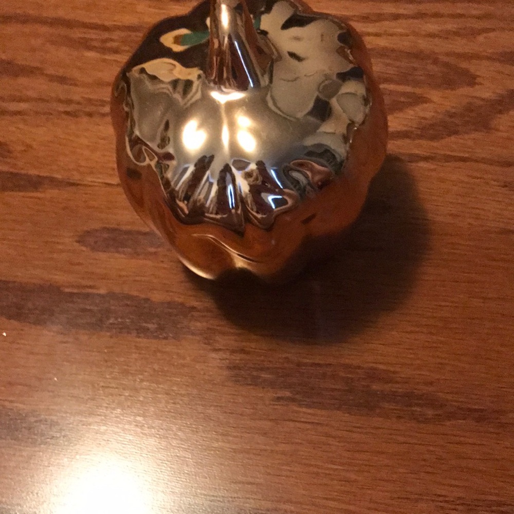 Pumpkin Decor - Picture 2 of 6